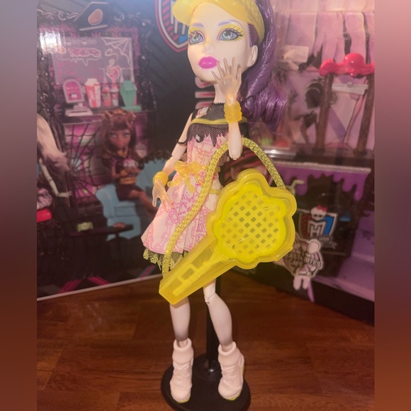 Other - MONSTER HIGH DOLL SPECTRA GHOUL SPORTS